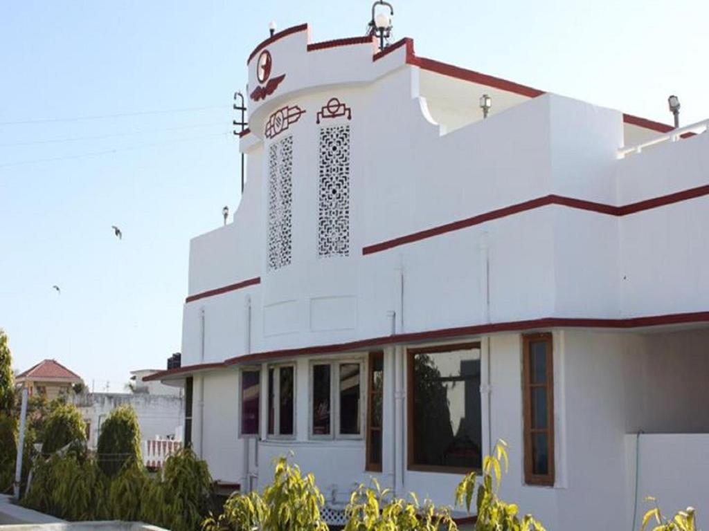 Lakshmi Guest House Dehradun Exterior photo